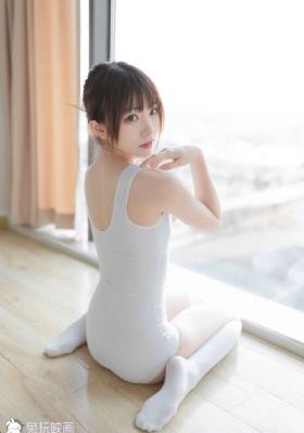 年轻女教师4hd中字免费观看