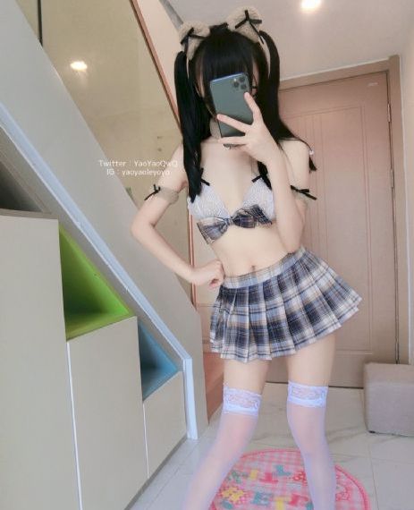 美女与男子在线观看