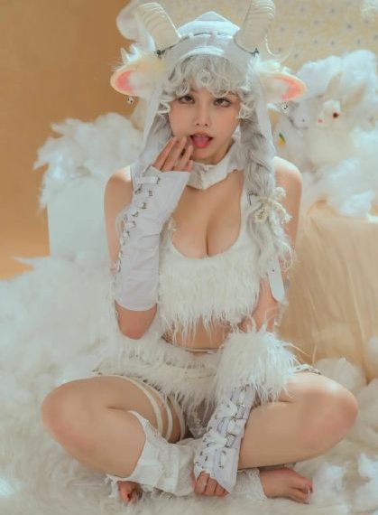 女秘书的条件在线