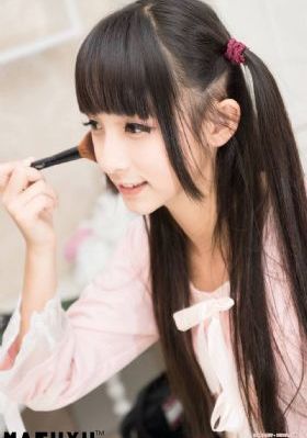 谨慎成为魔法少女