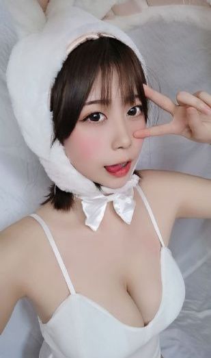 5个男人躁我一个爽免费视频